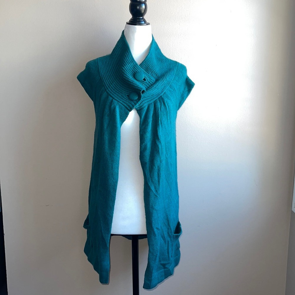 Short Sleeve Cardigan Medium